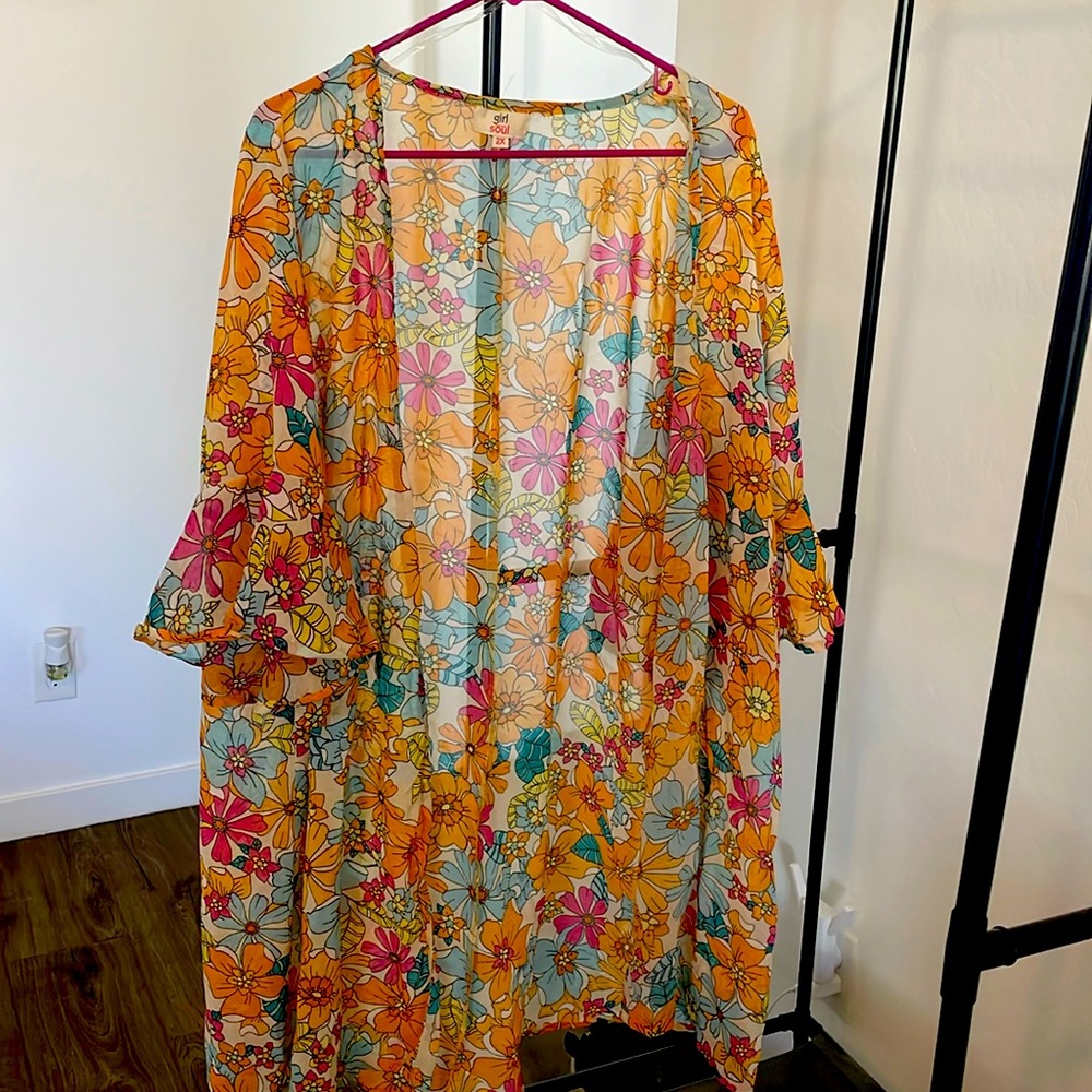 NWOT Cover up